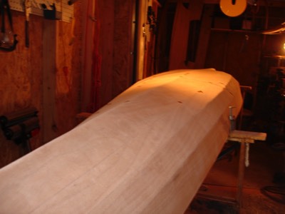  The hull is sanded. 