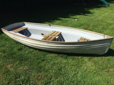  The boat is in rough shape after sitting on a dock for 20 years. 